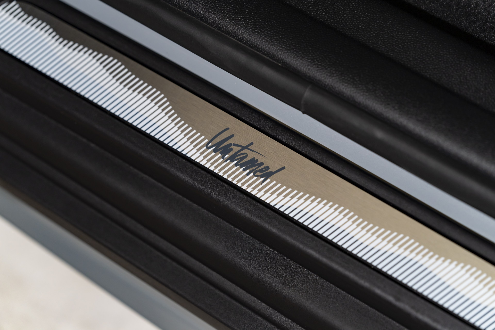 New MINI Edition Models Bring More Distinctive Style To The Entire Range