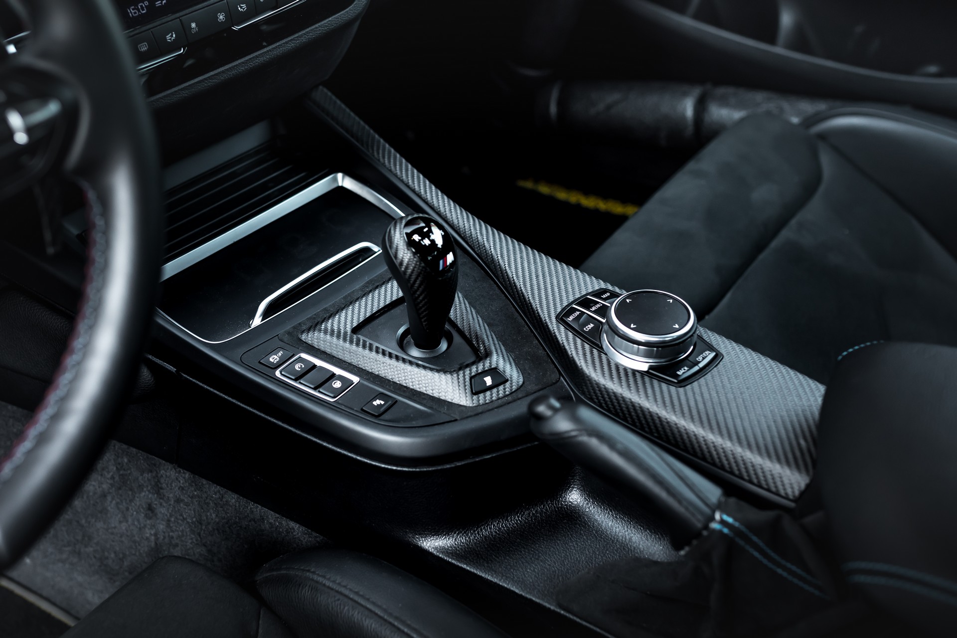 Manhart’s BMW M2 Has 630 HP And M4 GT4 Racing Brakes