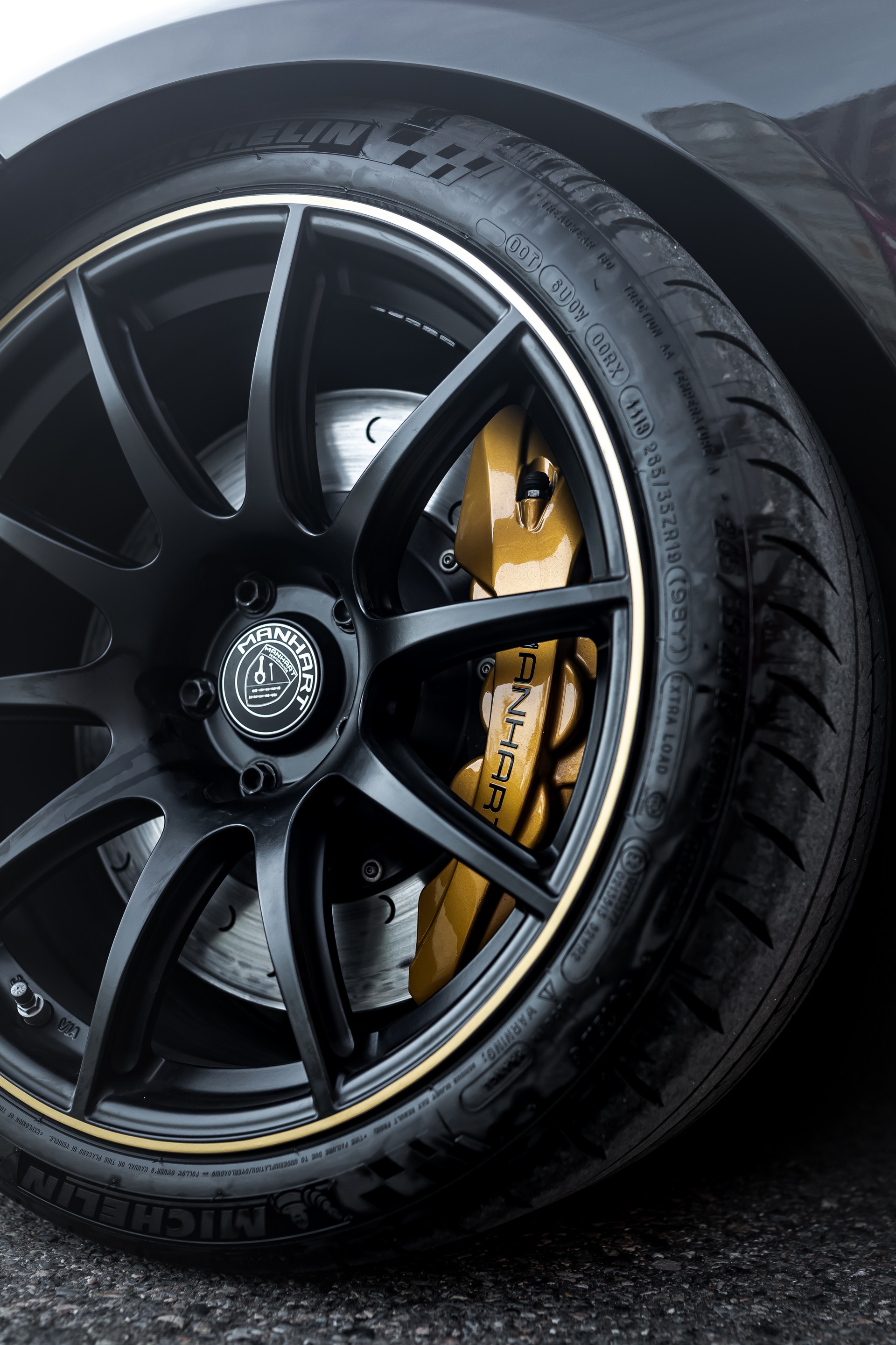 Manhart’s BMW M2 Has 630 HP And M4 GT4 Racing Brakes