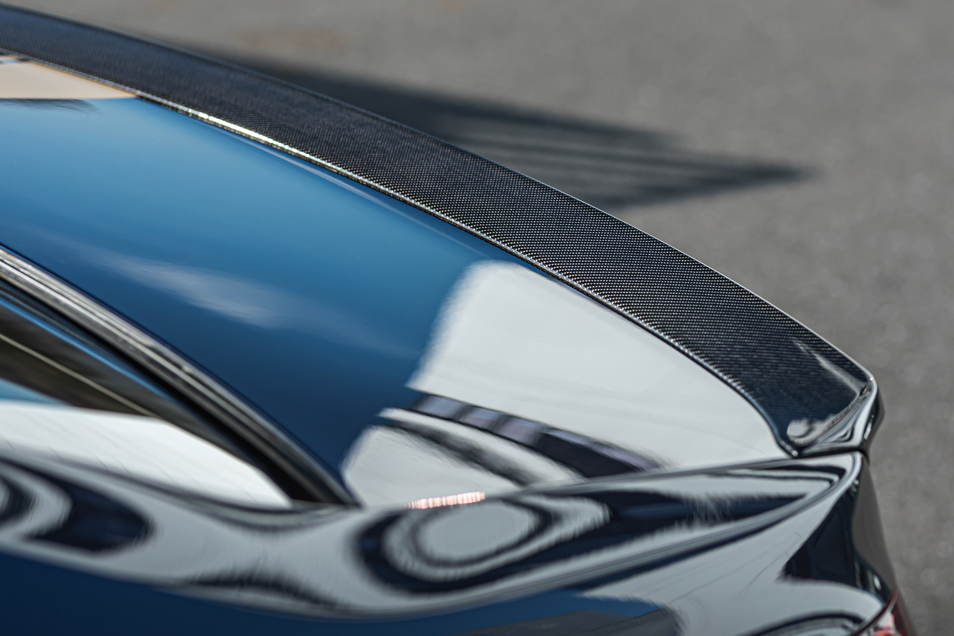 Manhart’s New MH7 400d Is A Diesel-Powered BMW 7-Series With 400 HP