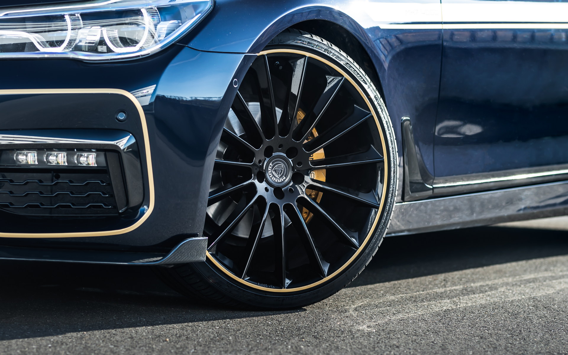 Manhart’s New MH7 400d Is A Diesel-Powered BMW 7-Series With 400 HP