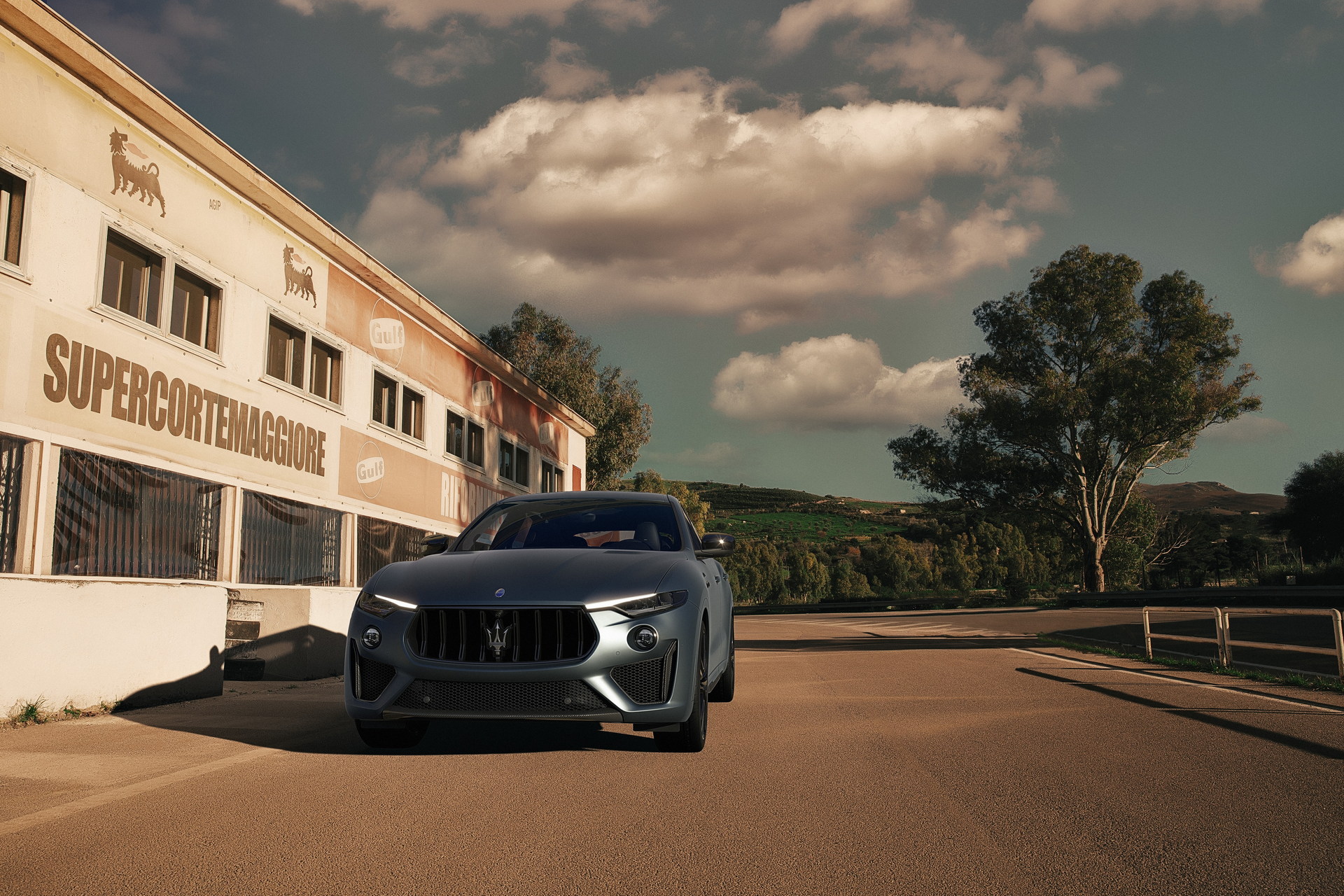 Maserati MC Edition Makes The V8-Powered Ghibli, Levante, And Quattroporte More Desirable