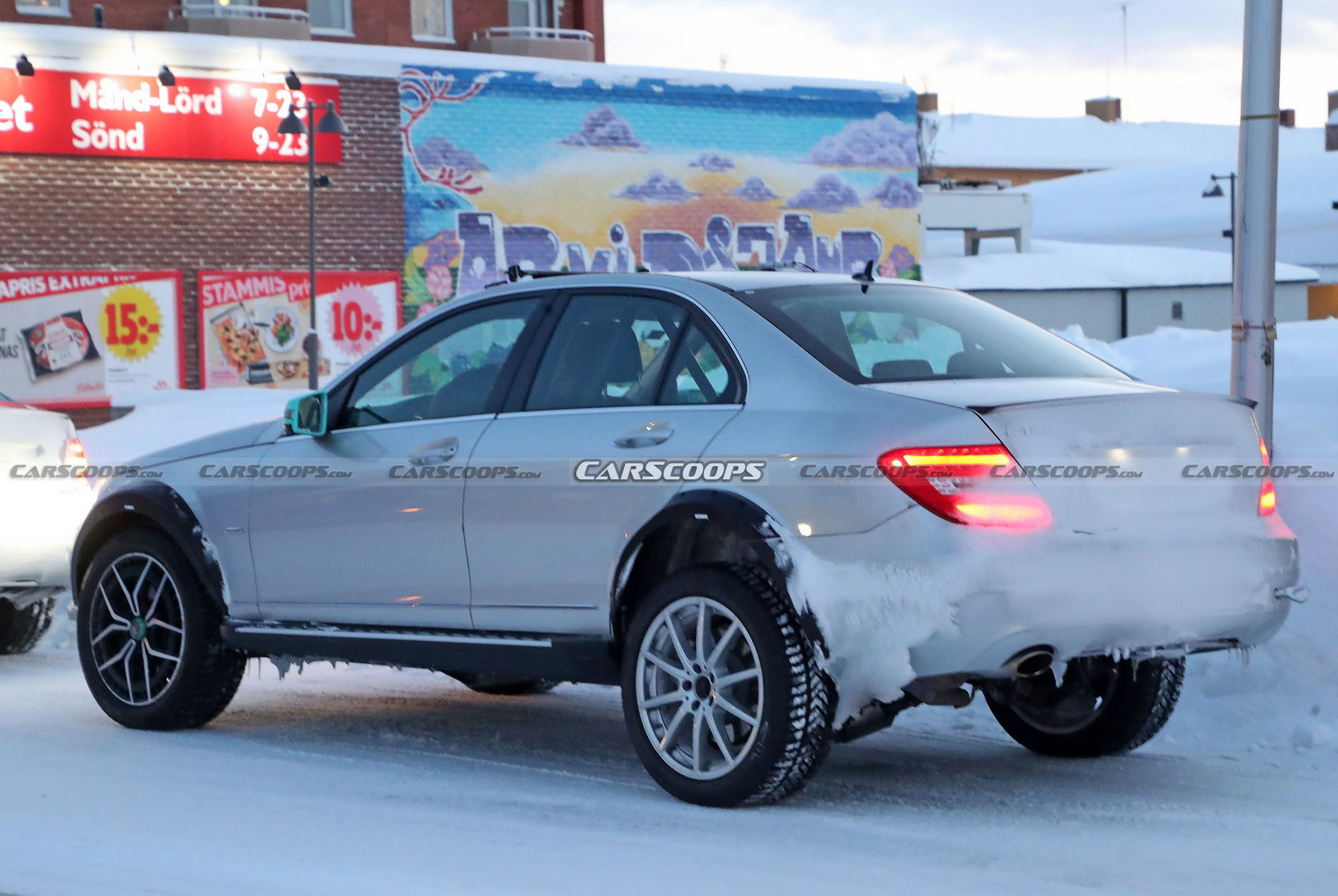 Mystery Monster Mercedes C-Class Mule Spied, Is Benz Finally Working On A Baby G-Class?