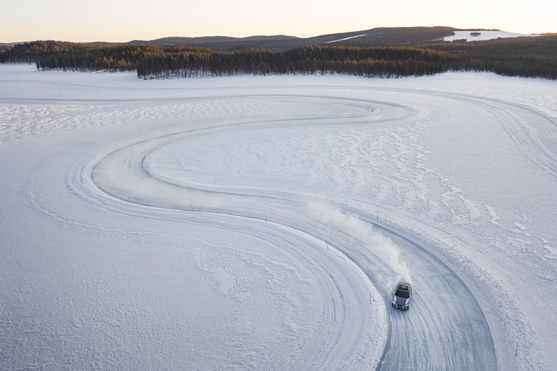 Polestar 2 “Arctic Circle” One-Off Is A Winter Rally-Prepped EV
