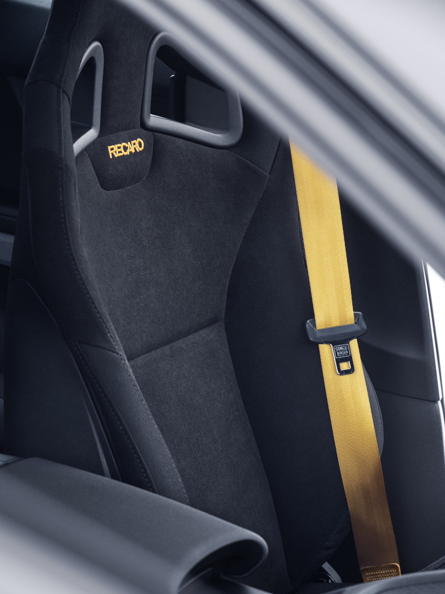 Polestar 2 “Arctic Circle” One-Off Is A Winter Rally-Prepped EV