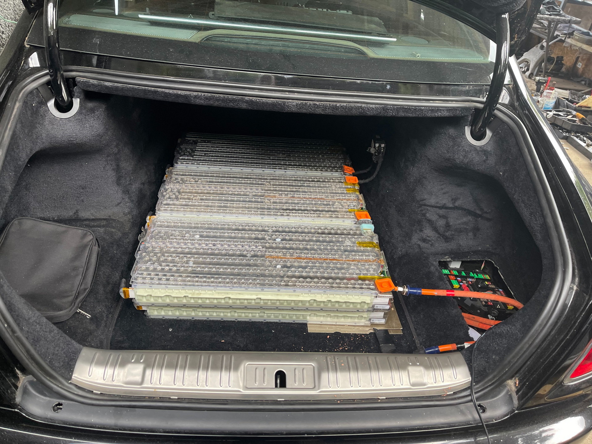 Canadian Businessman Sells House To Fund His Own Rolls-Royce Electromod Project