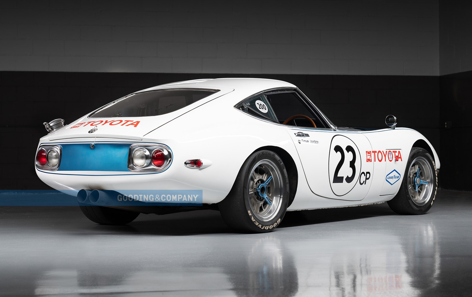 The Shelby-Toyota 2000GT Is A Japanese Classic With A Sprinkle Of Cobra Know-How