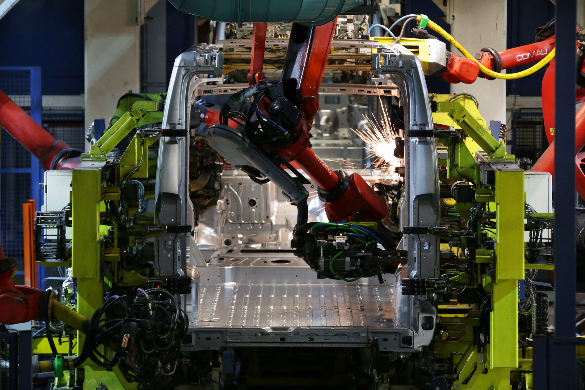 Stellantis Temporarily Halts Van Production In Italy Due To Shortage Of French Engines