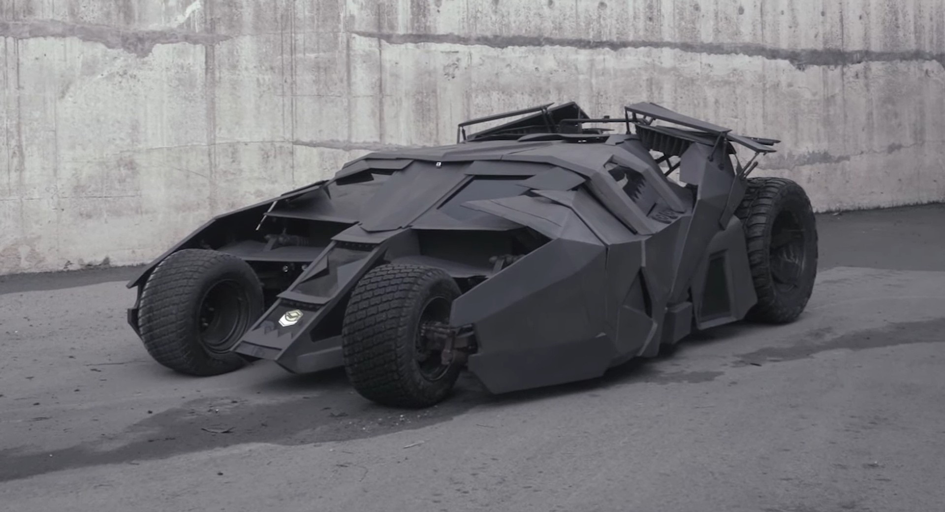The Dark Knight Goes Green With This Electric Batmobile Tumbler Replica
