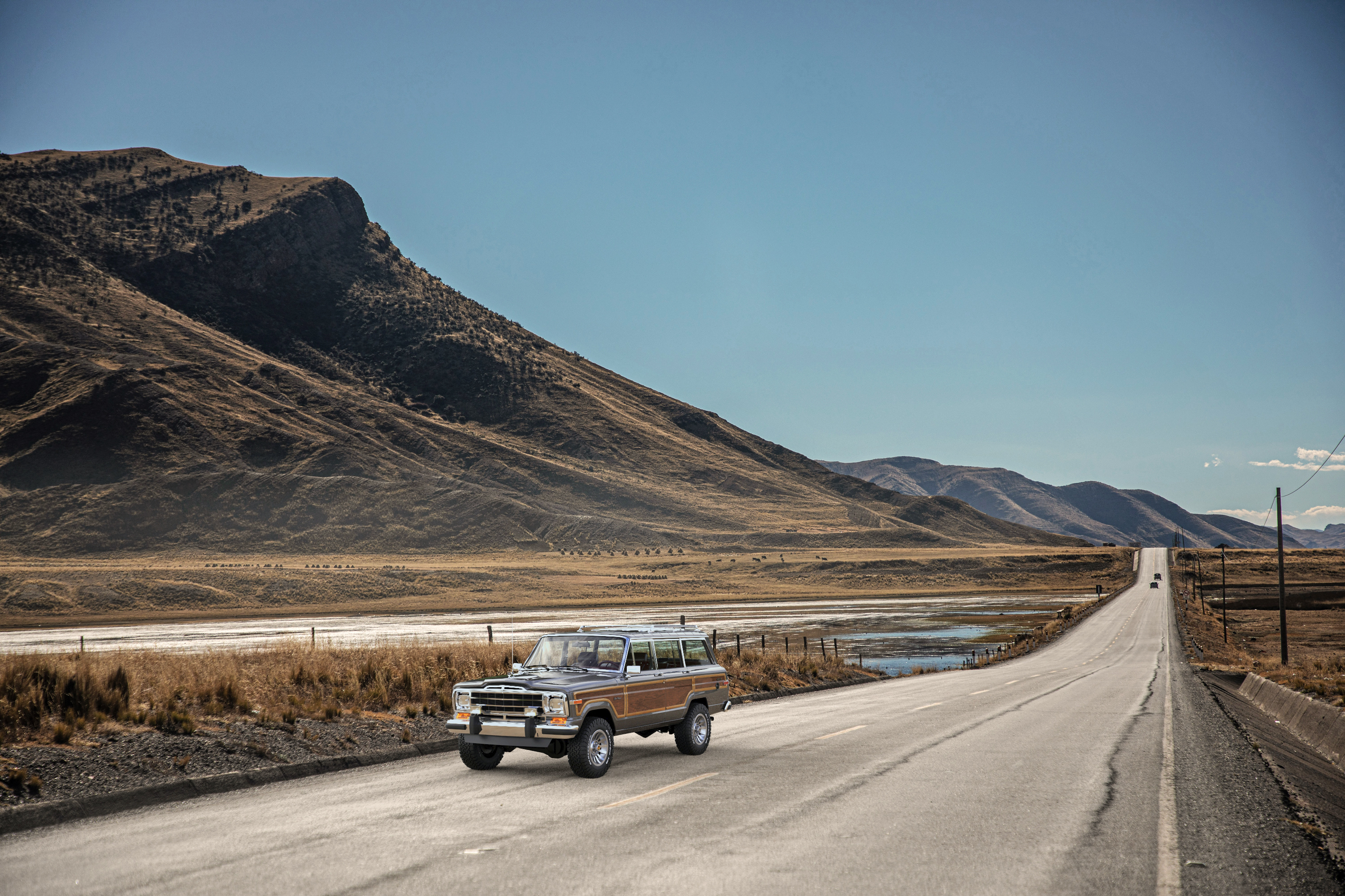 This Jeep Grand Wagoneer Is Classic Outside, Modern Under The Skin, And Can Come With A 1,000 HP V8