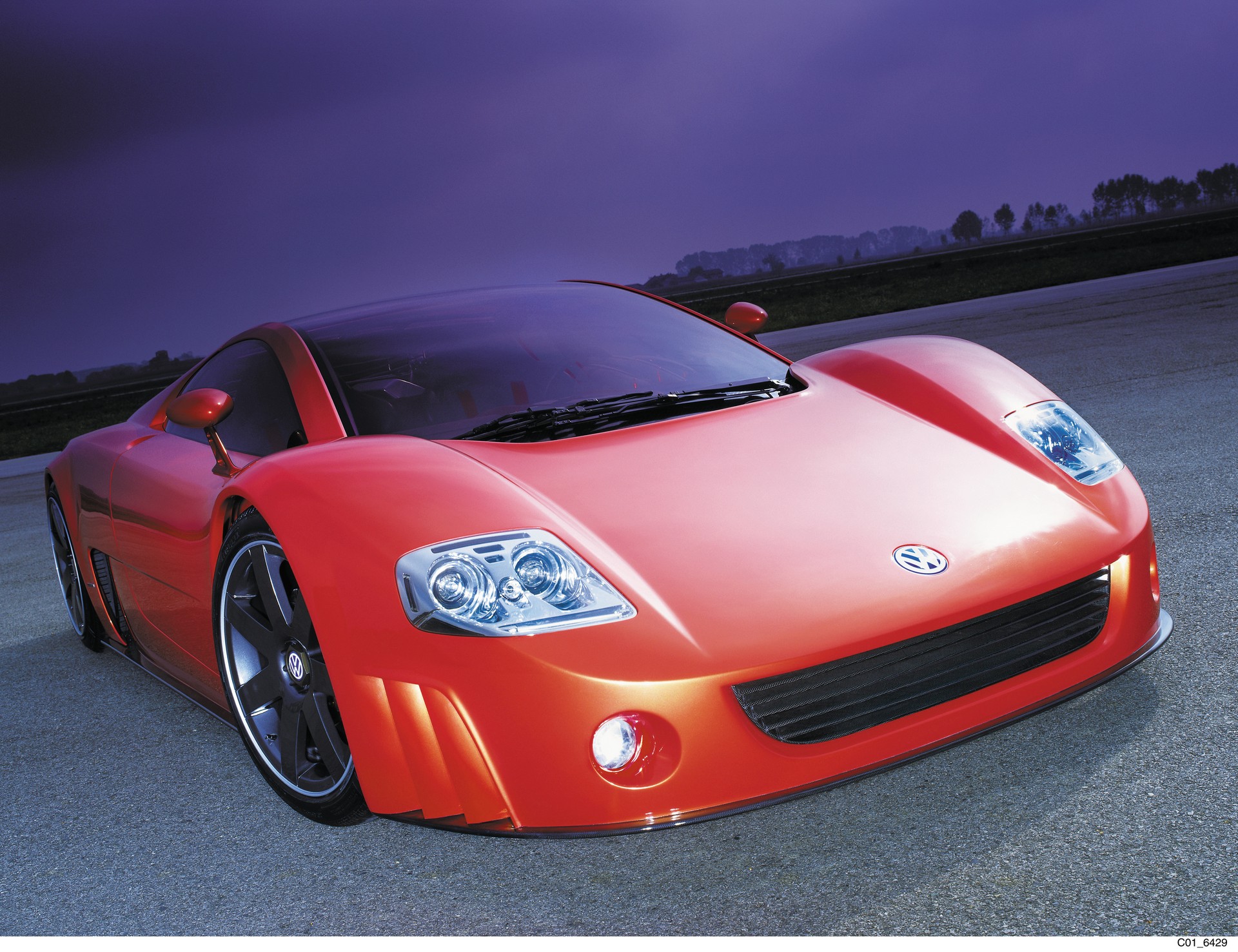 VW’s Forgotten W12 Supercar Claimed 7 World Records And Didn’t Even Reach Production