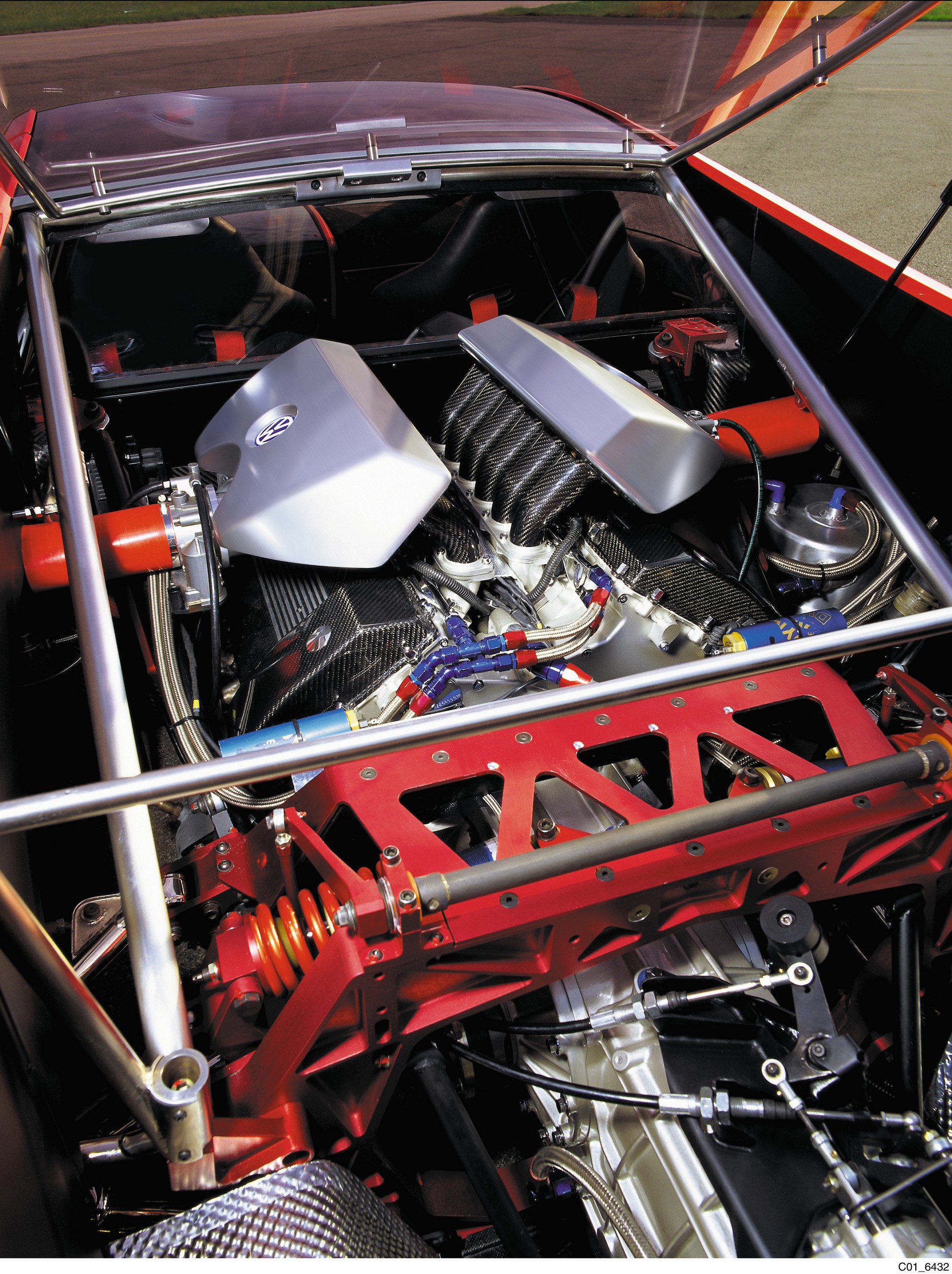 VW’s Forgotten W12 Supercar Claimed 7 World Records And Didn’t Even Reach Production