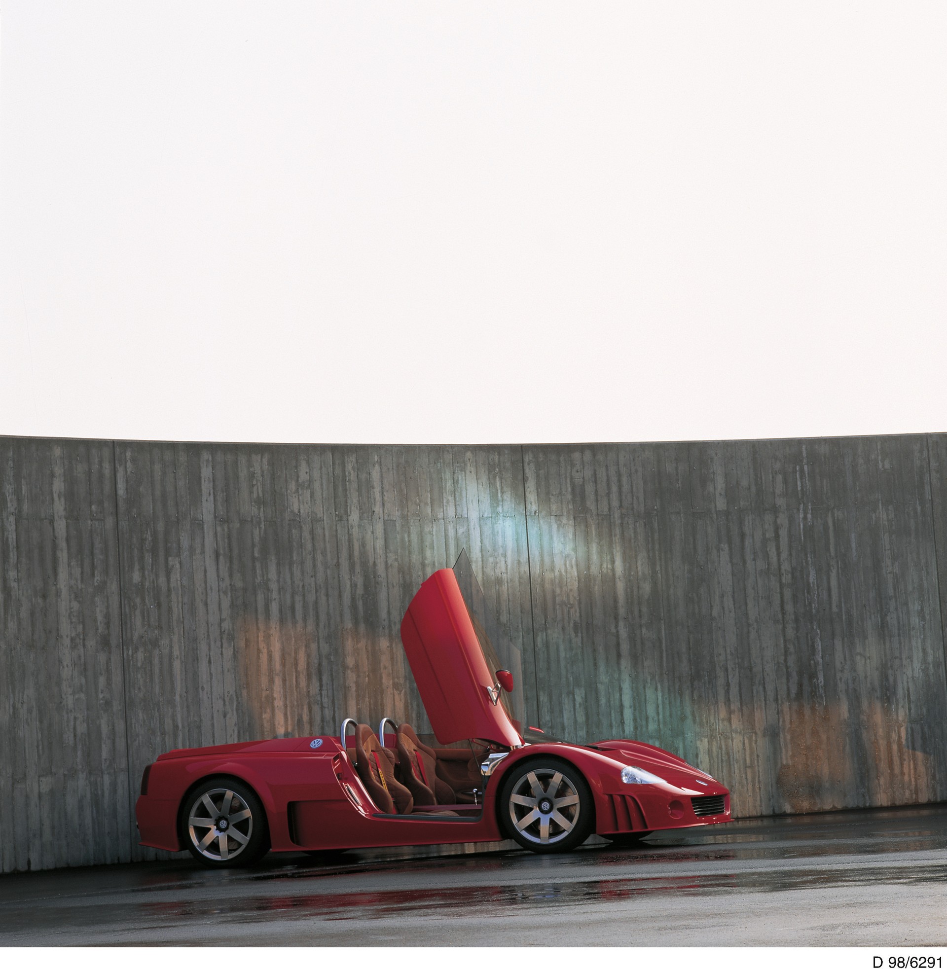 VW’s Forgotten W12 Supercar Claimed 7 World Records And Didn’t Even Reach Production