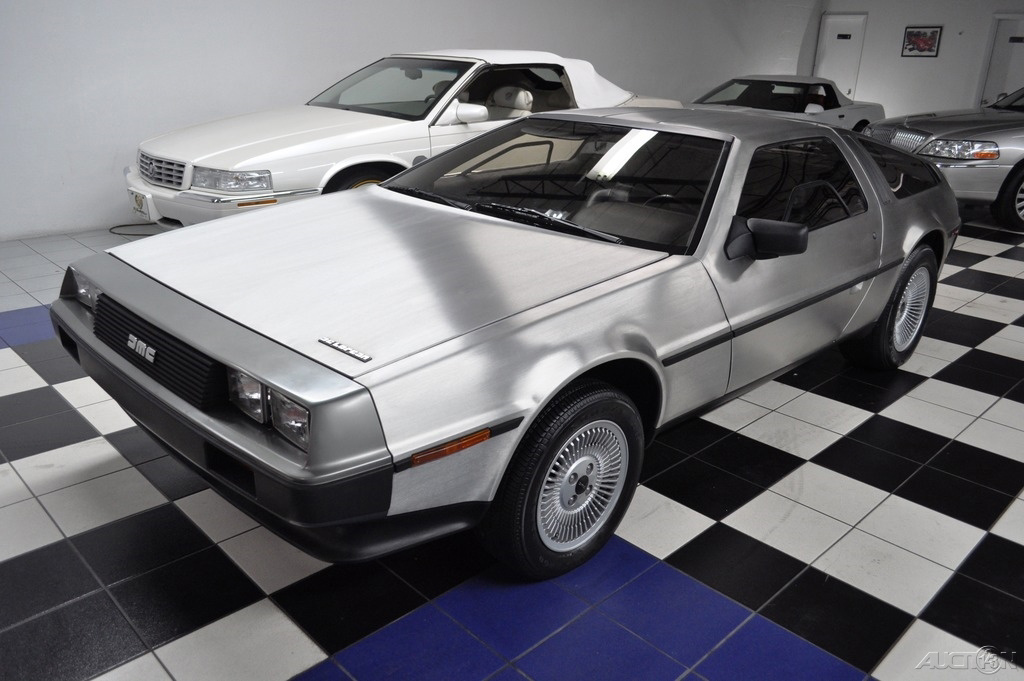 Perfectly Preserved DeLorean DMC-12 In Storage Since 1986 Is Worth Going Back In Time For
