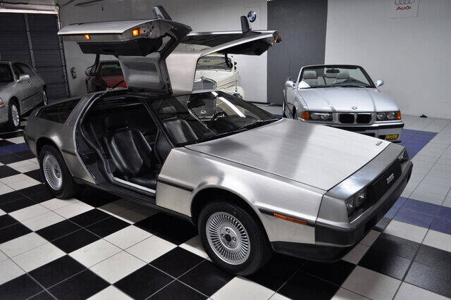 Perfectly Preserved DeLorean DMC-12 In Storage Since 1986 Is Worth Going Back In Time For