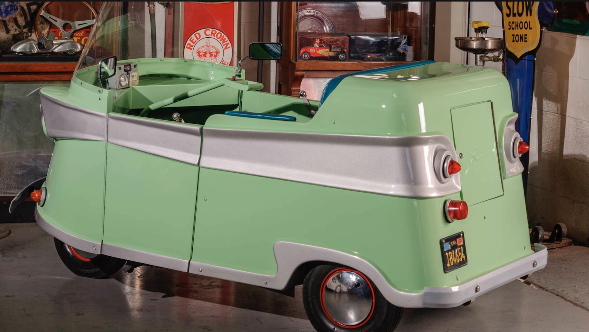 Why Wait For The 2024 Tesla Roadster When You Could Buy The 1959 Taylor-Dunn Trident EV Right Now?