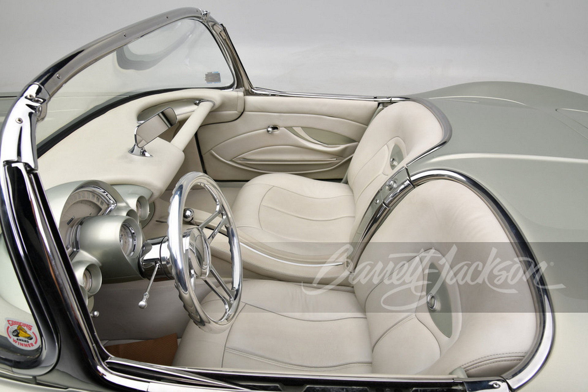 Two Custom Chevrolet C1 Corvettes Up For Auction Offer A Combined 1,155 HP