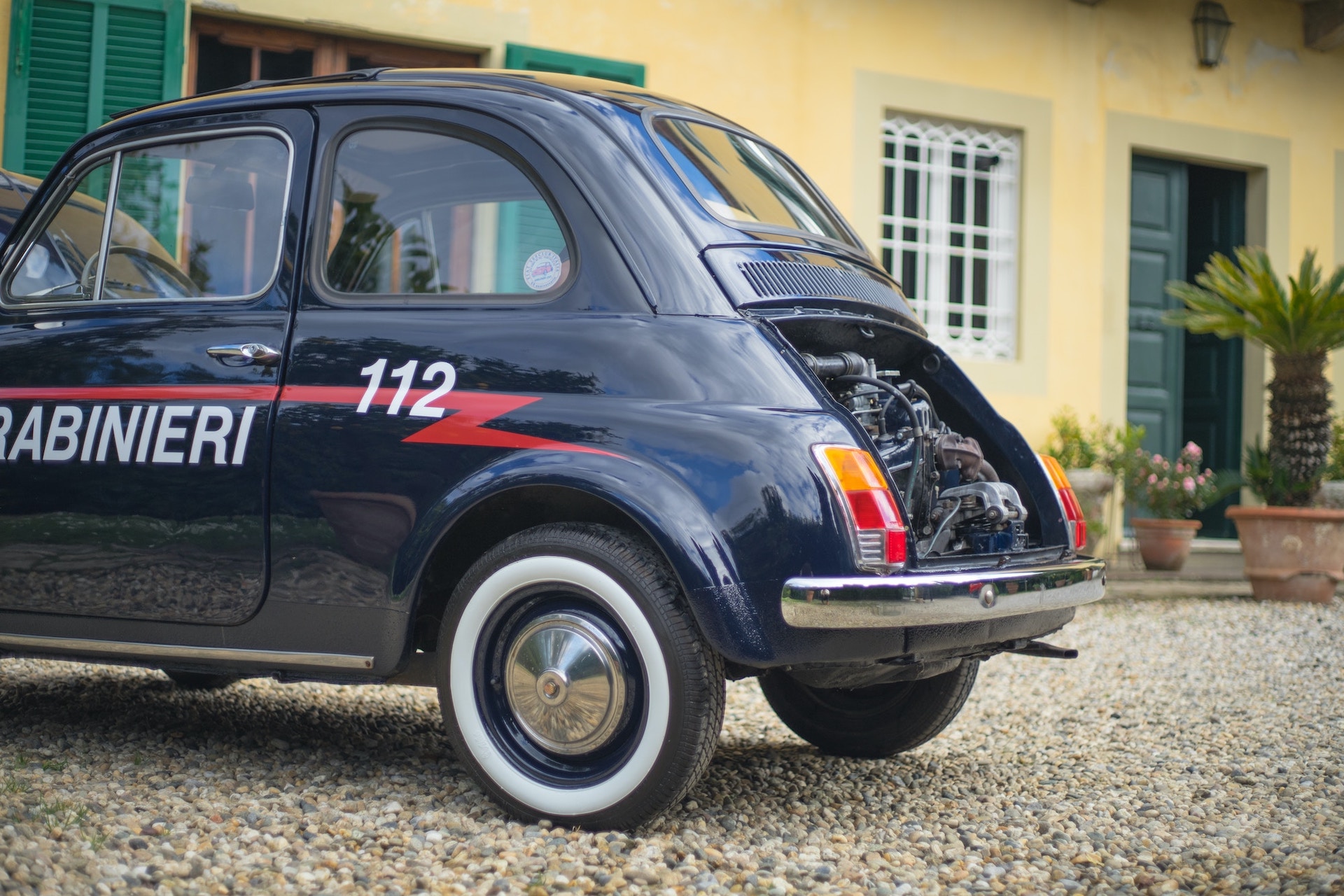This 18 HP Fiat 500 Cop Car Is A Getaway Driver’s Dream Come True