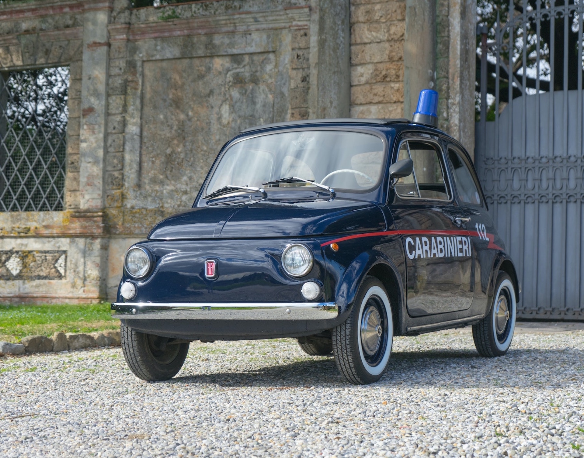 This 18 HP Fiat 500 Cop Car Is A Getaway Driver’s Dream Come True