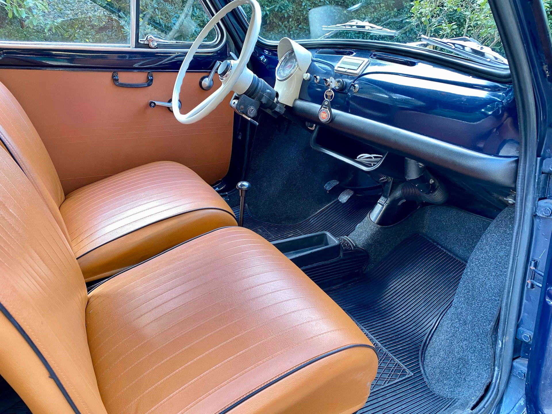 This 18 HP Fiat 500 Cop Car Is A Getaway Driver’s Dream Come True