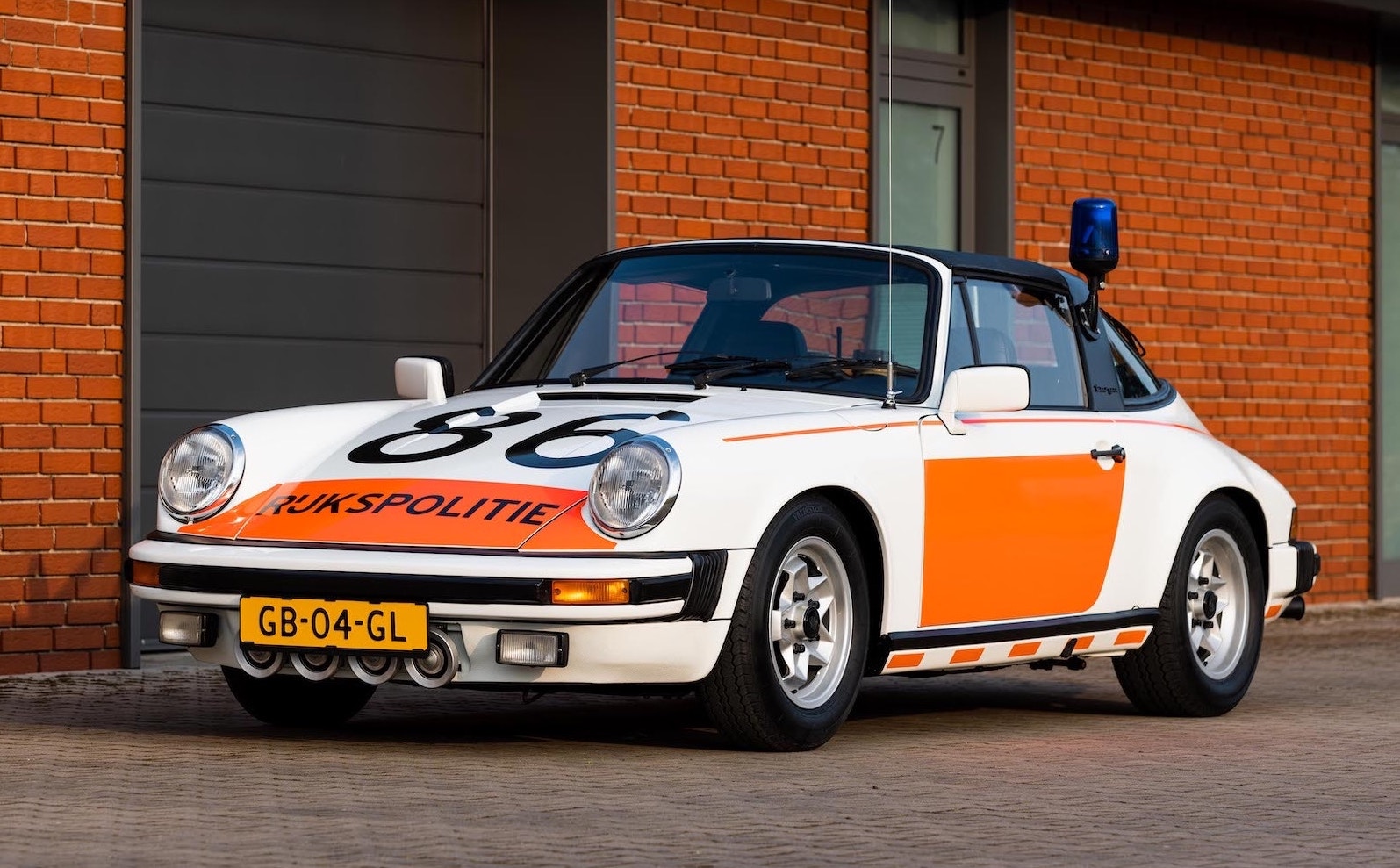 Getting Busted For Speeding Would Be A Pleasure If This Vintage Dutch 911 Patrol Car Was Chasing You Down