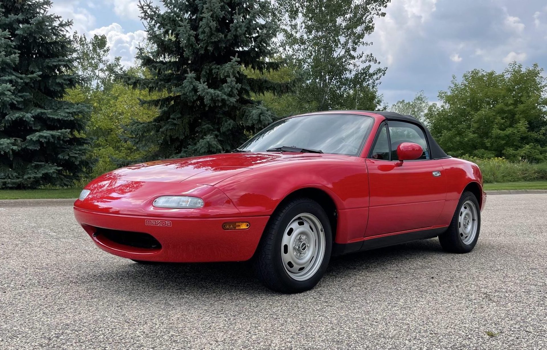 Could You Bring Yourself To Butcher This Pristine 7K-Mile Miata?