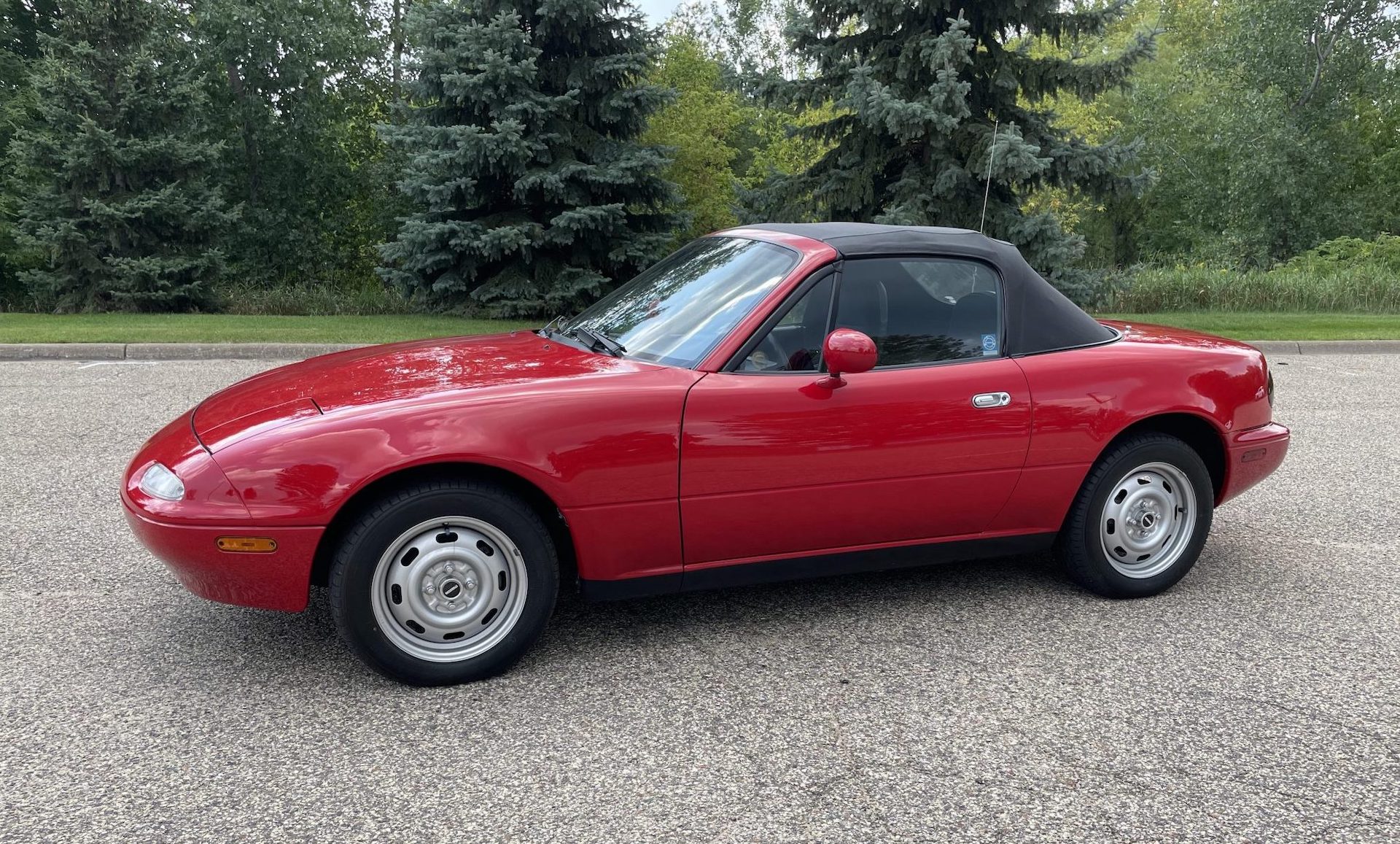 Could You Bring Yourself To Butcher This Pristine 7K-Mile Miata?
