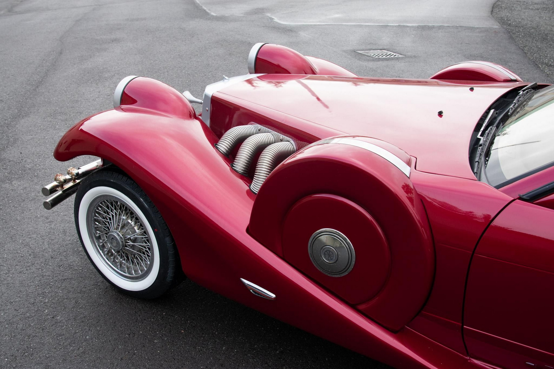 Walk On The Wild Le-Seyde: Your Opportunity To Own A Mitsuoka In America