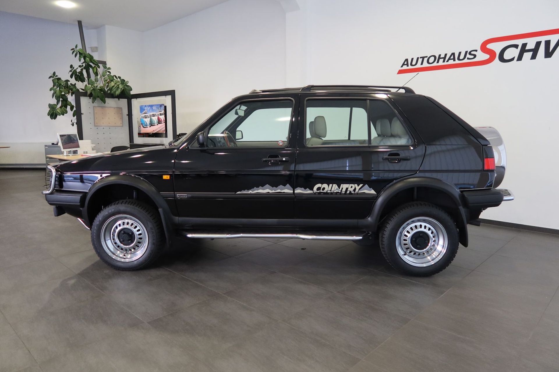 The Golf Country Was A Volkswagen Tiguan For The 1980s