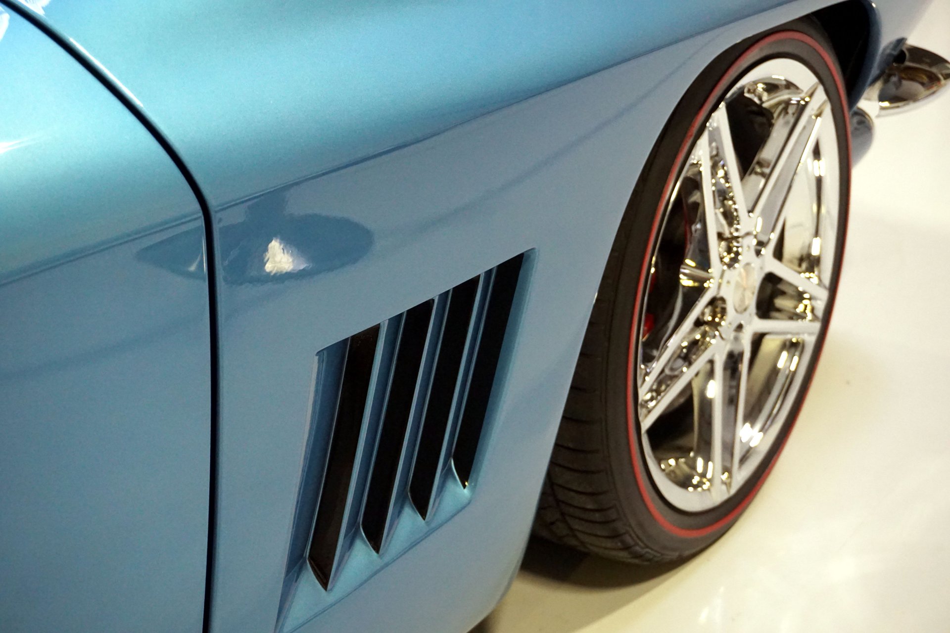 Help Us Decide If This Blend Of 2008 Corvette With 1967 Corvette Styling Is Wired Or Tired