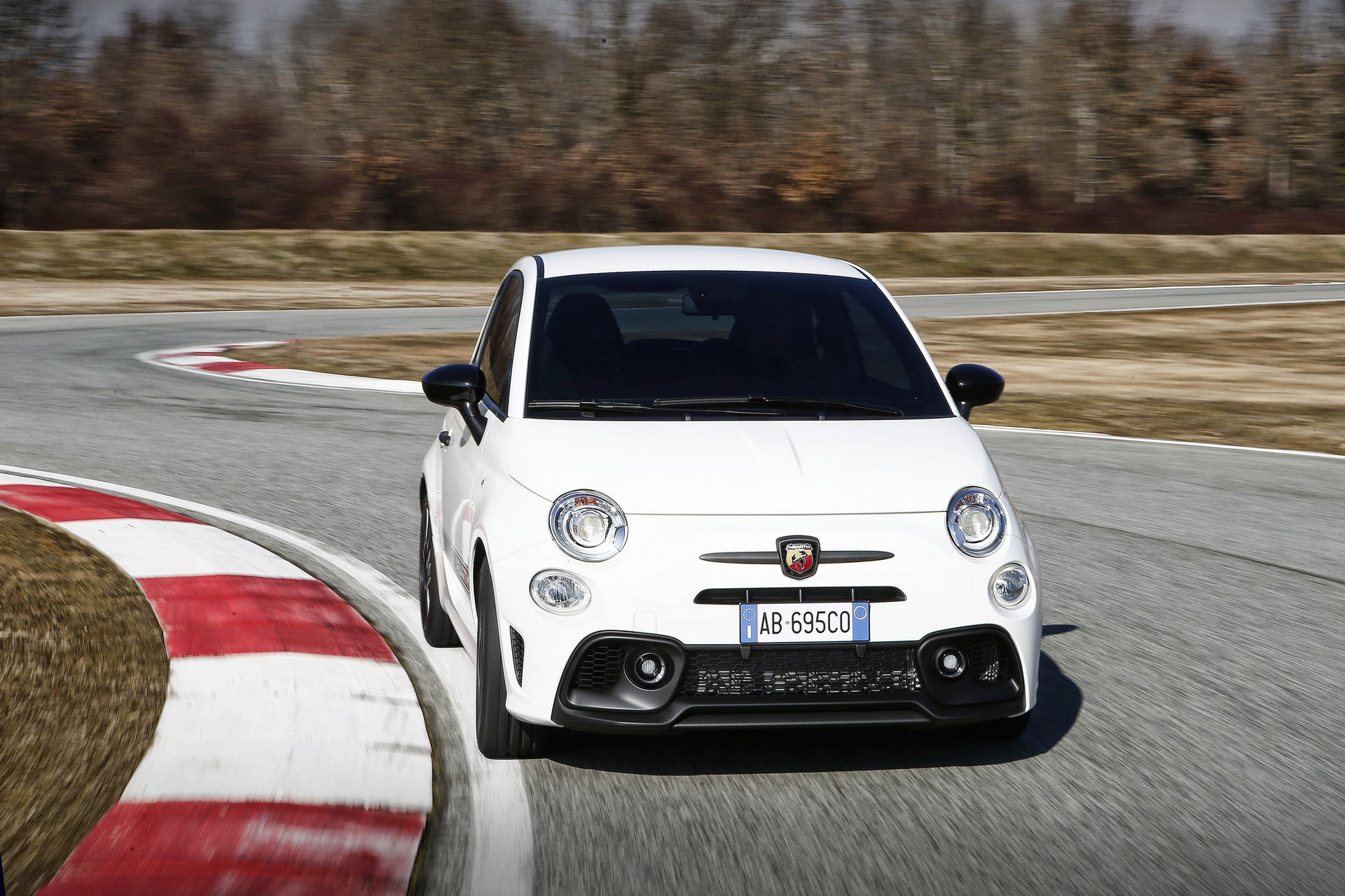 Abarth 595 And 695 Range Updated Again For 2022, Gets Four Customization Packages