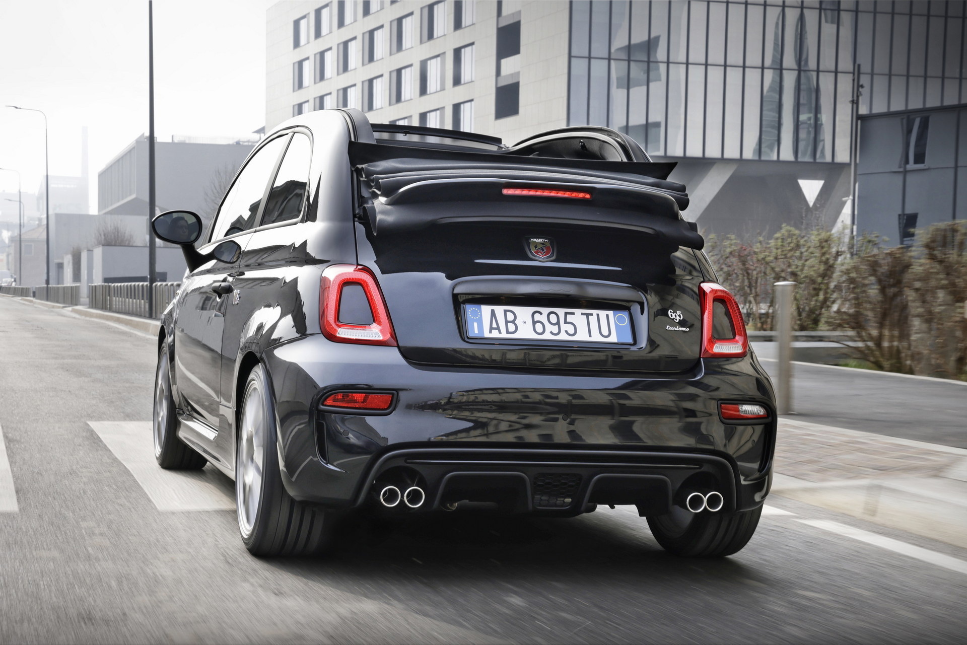 Abarth 595 And 695 Range Updated Again For 2022, Gets Four Customization Packages