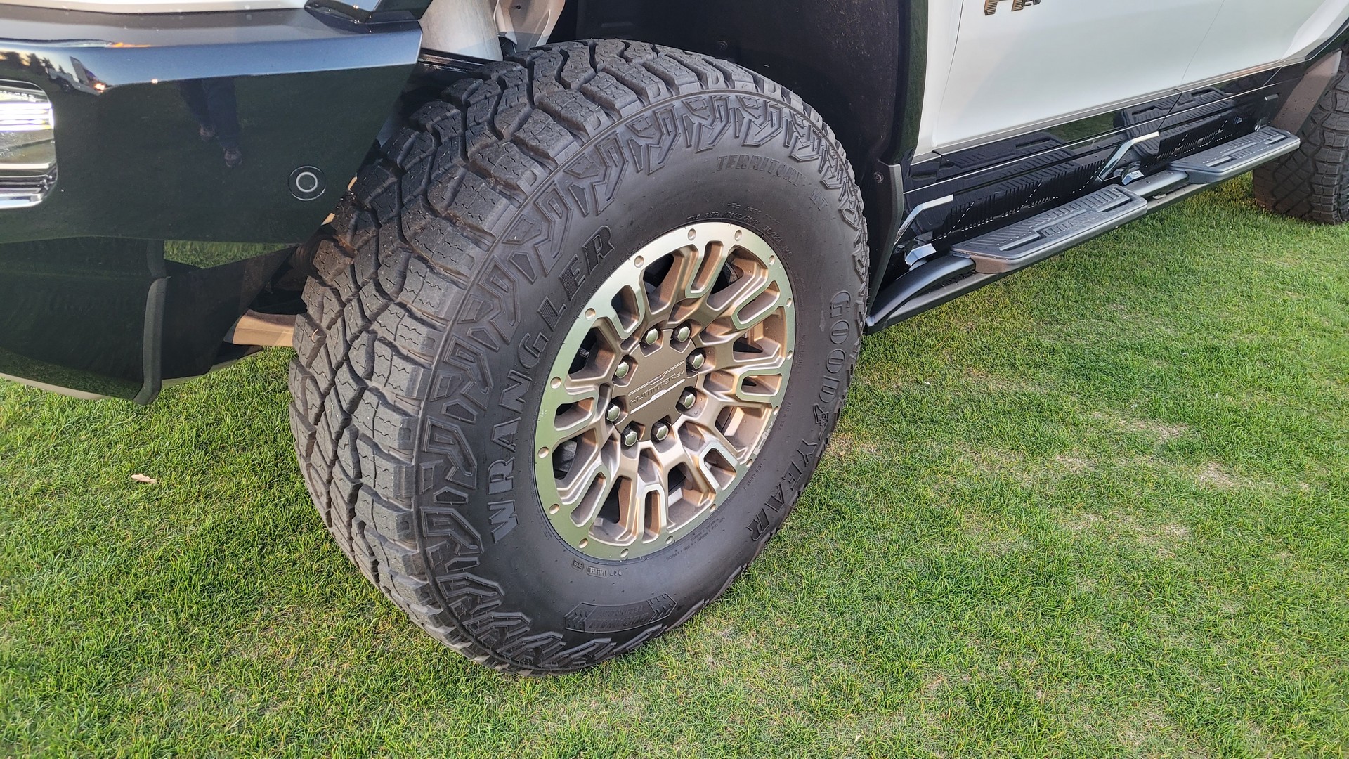 Driven: The 1,000 HP 2022 GMC Hummer EV Pickup Is Wonderfully Ridiculous