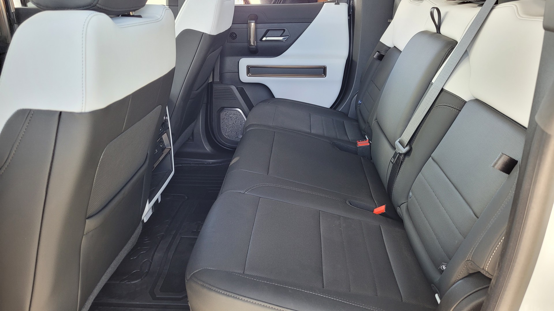 Driven: The 1,000 HP 2022 GMC Hummer EV Pickup Is Wonderfully Ridiculous