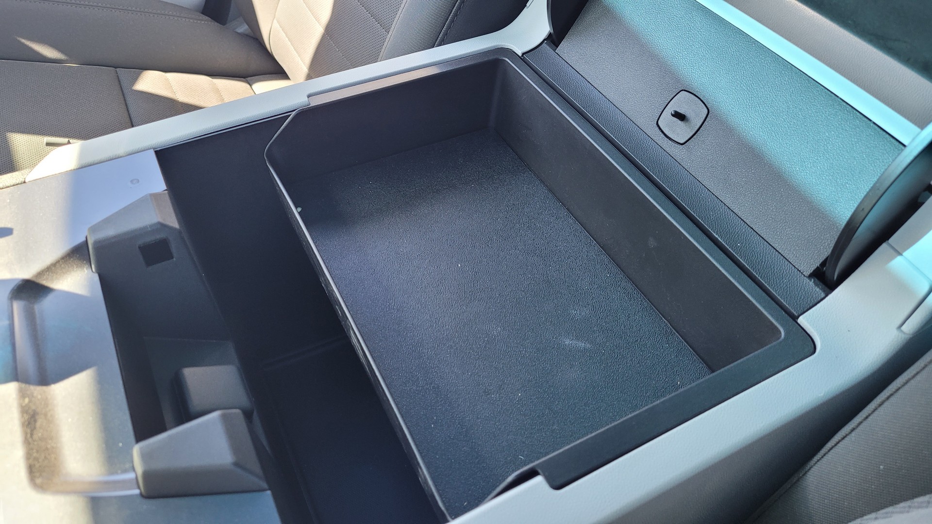 Driven: The 1,000 HP 2022 GMC Hummer EV Pickup Is Wonderfully Ridiculous