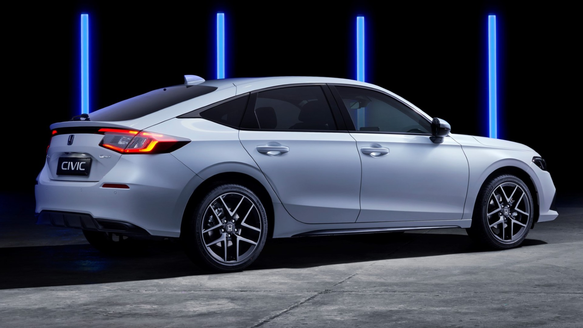 2022 Honda Civic e:HEV Hatch Debuts In Europe With 181-HP Hybrid Powertrain