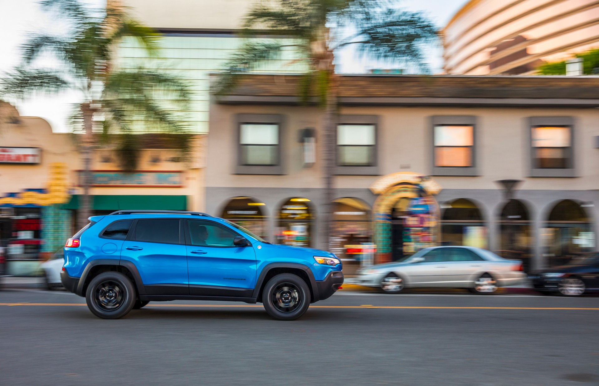 2022 Jeep Cherokee Gets Nearly $6k Price Hike And New X Trim With Factory Lift