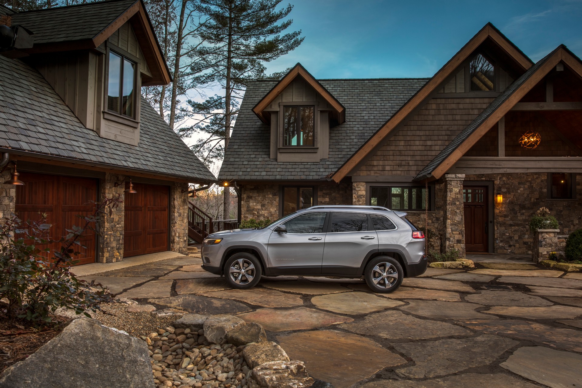 2022 Jeep Cherokee Gets Nearly $6k Price Hike And New X Trim With Factory Lift