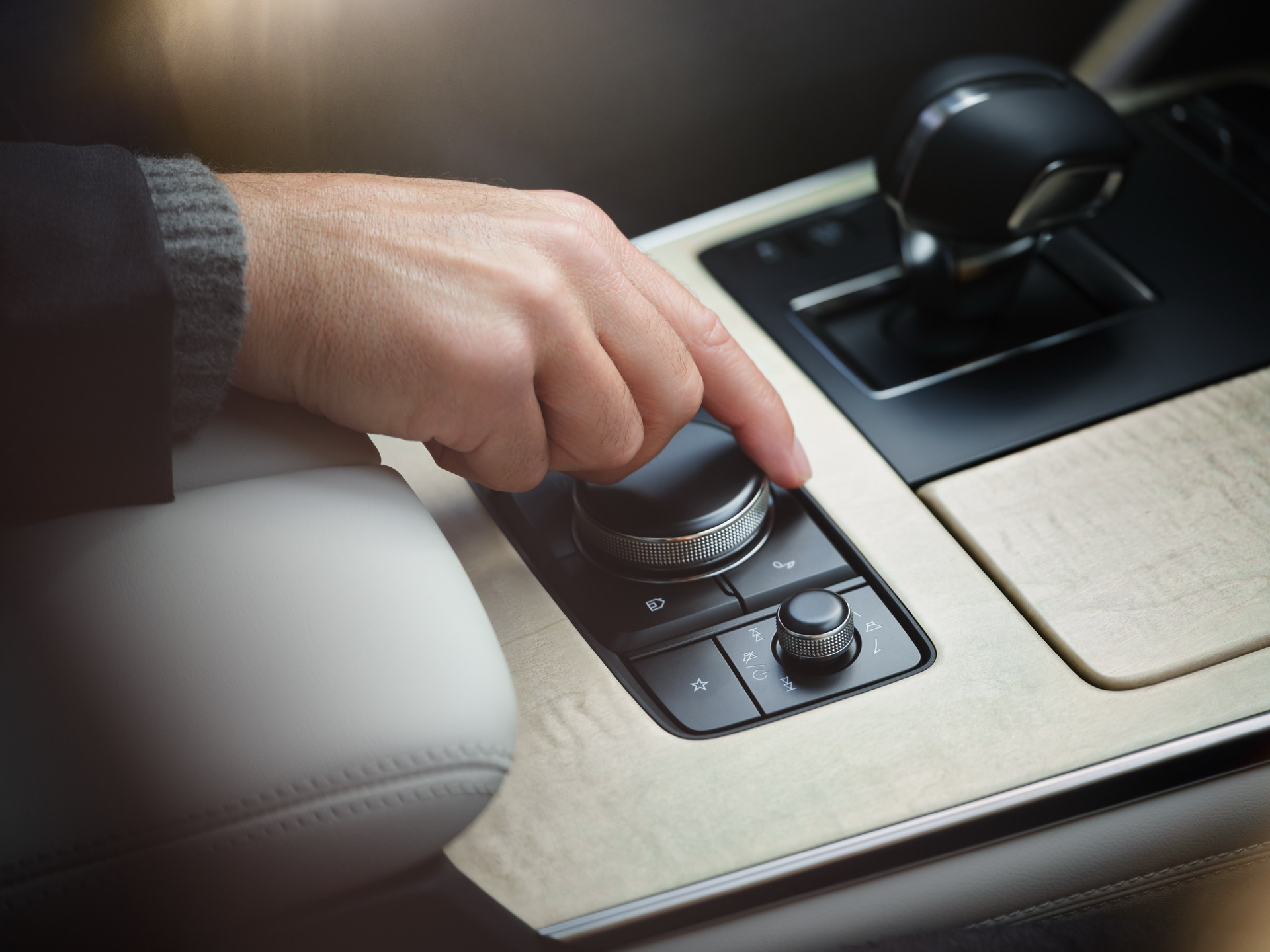 2022 Mazda CX-60 Debuts As Brand’s Most Powerful Production Car, Gets Straight-Six Engines And PHEV