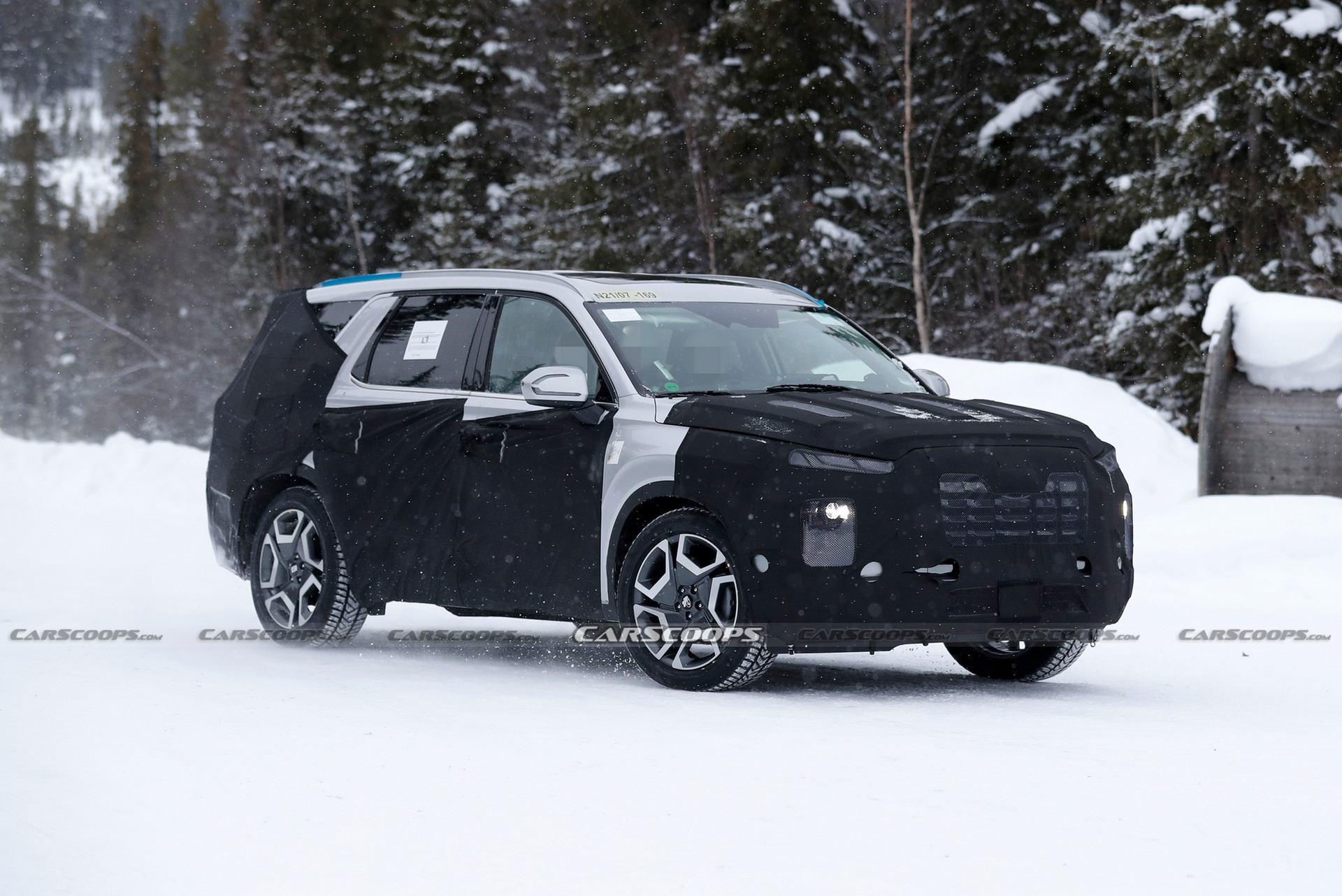 Facelifted 2023 Hyundai Palisade Spied With New Grille