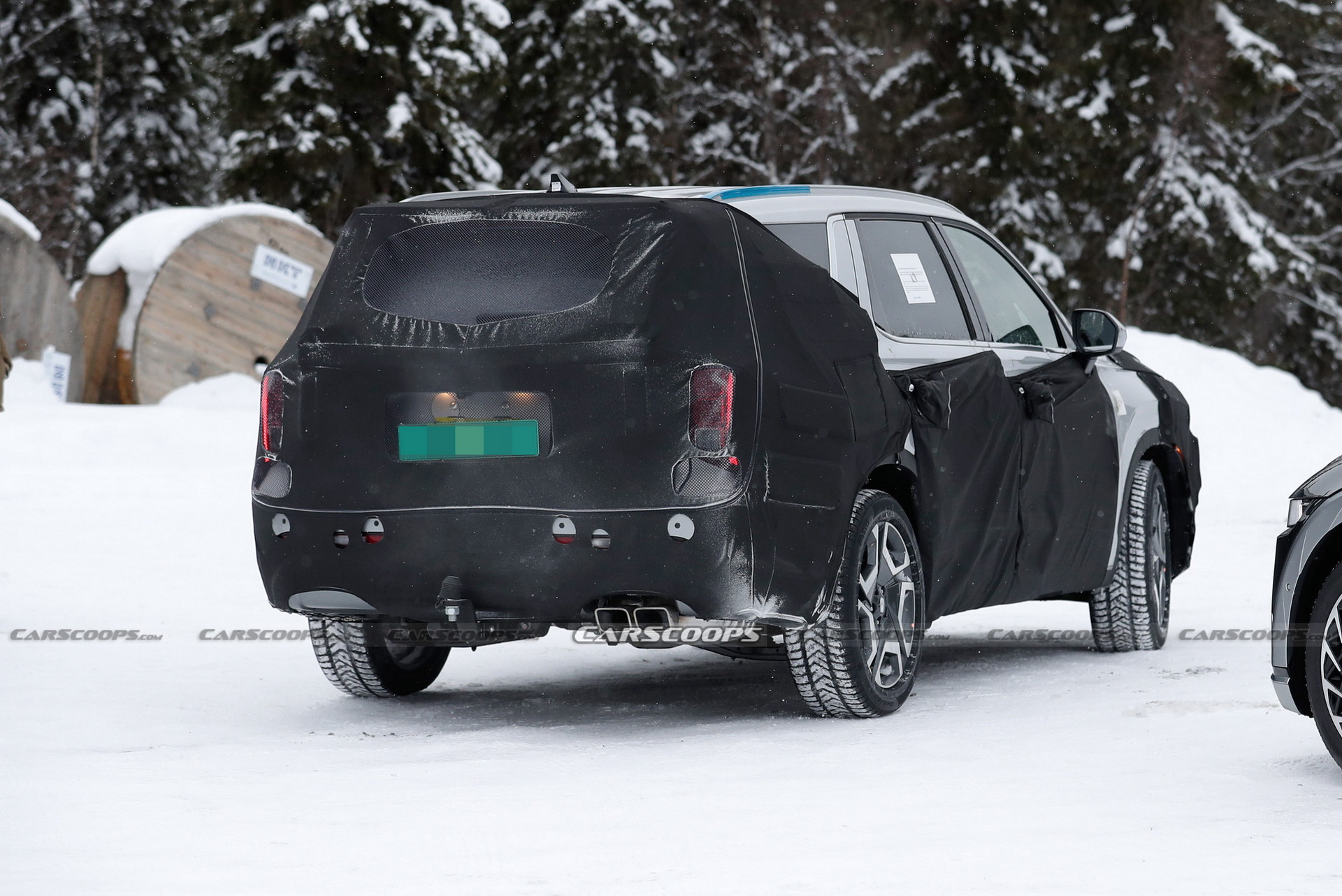 Facelifted 2023 Hyundai Palisade Spied With New Grille