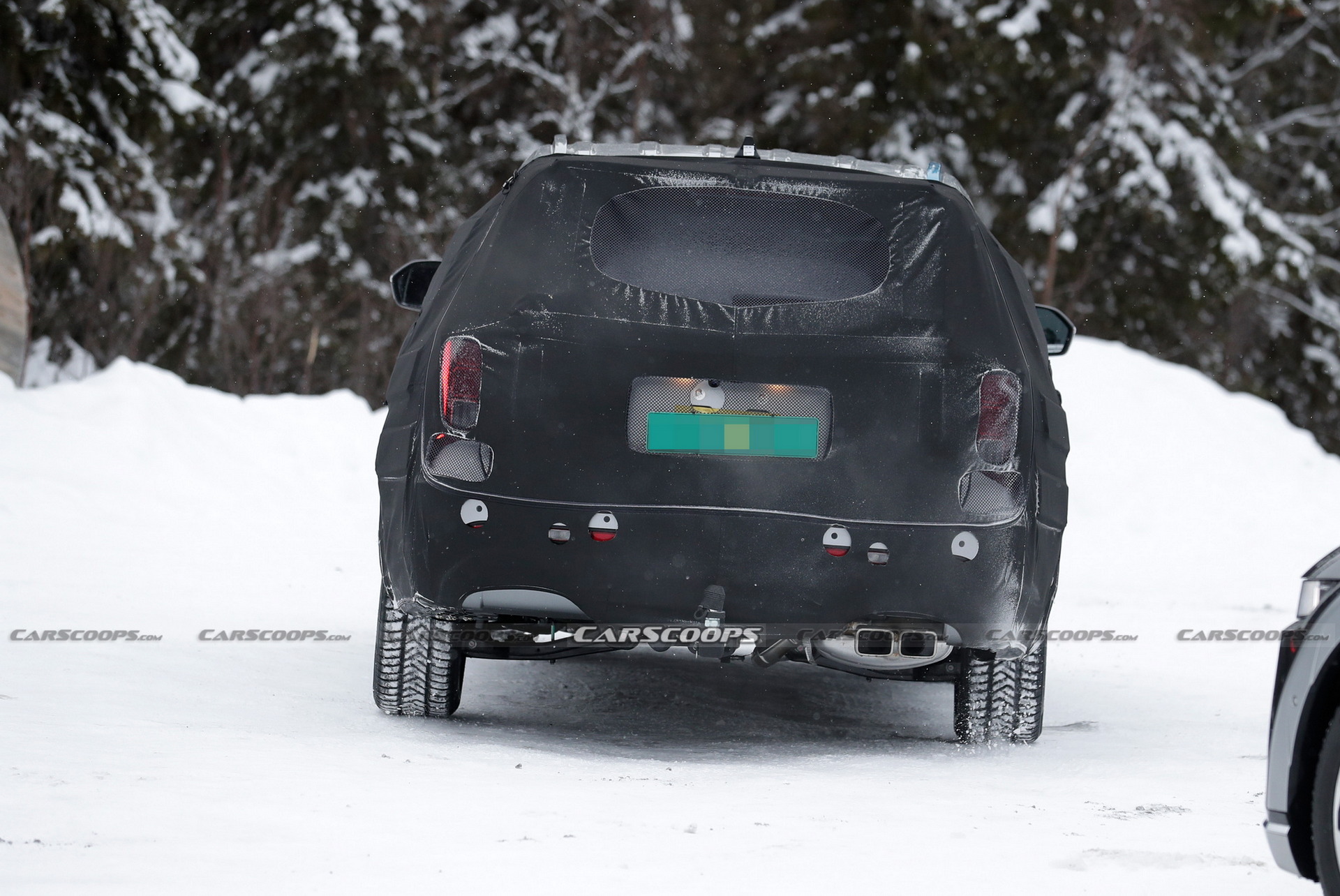 Facelifted 2023 Hyundai Palisade Spied With New Grille