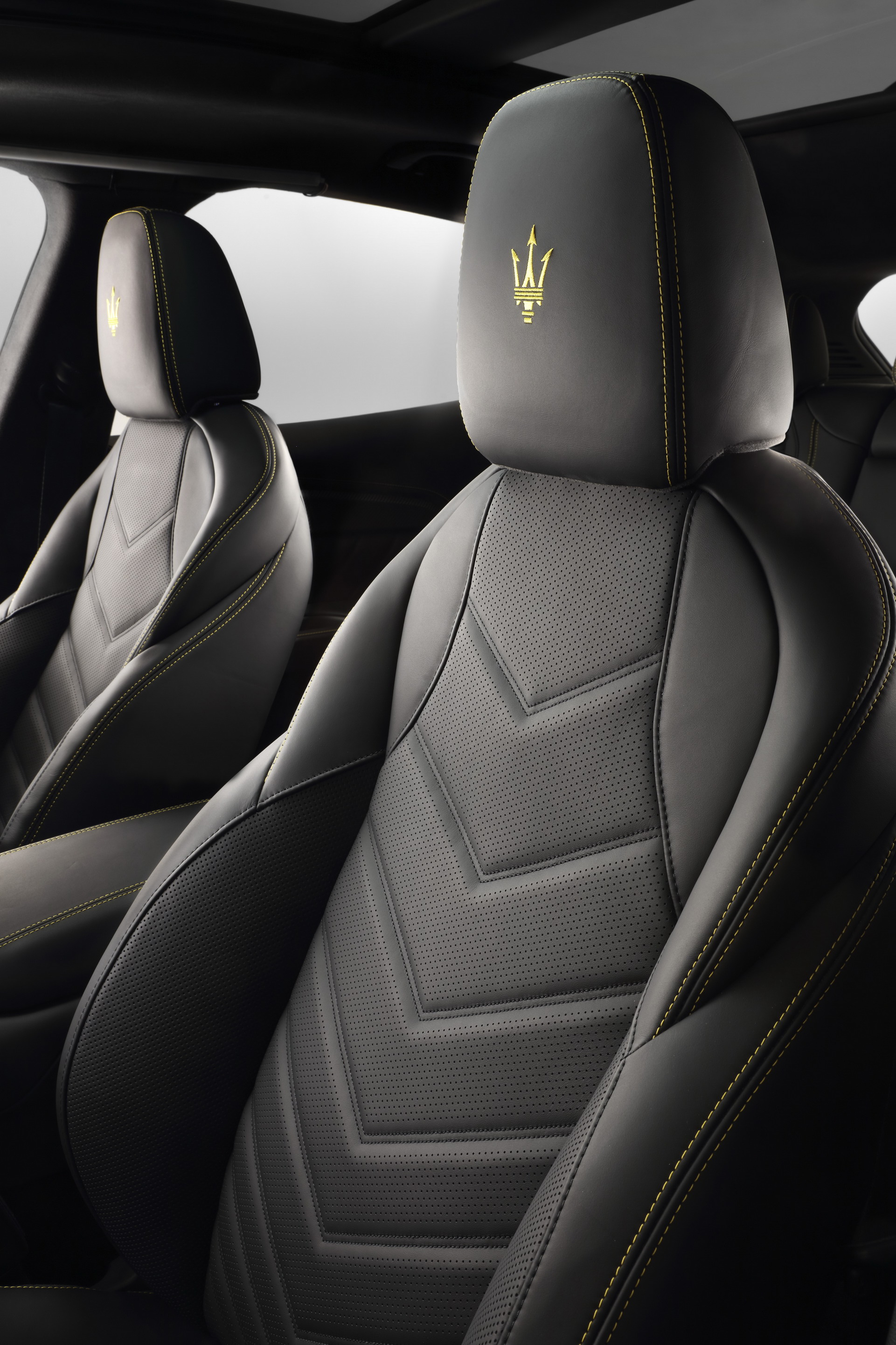 2023 Maserati Grecale Breaks Cover With Up To 530 HP, Electric Folgore On Its Way