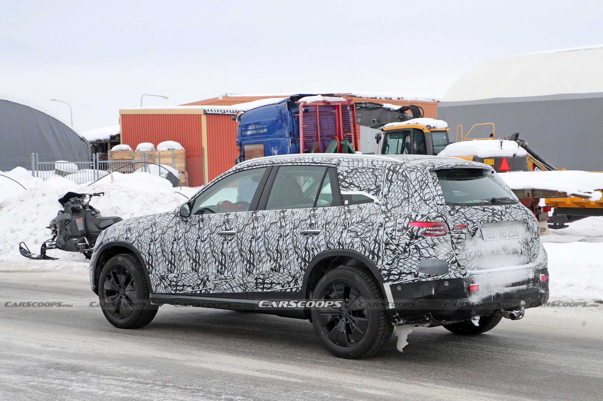 2023 Mercedes-Benz GLC Gives Us A Peek Of Its Profile
