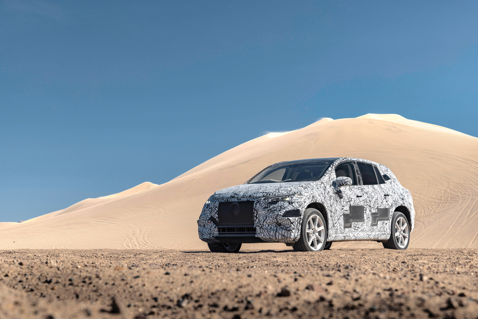 2023 Mercedes EQS SUV Uses Face-Detect Camera Tech To Let Passengers Watch TV, But Not Driver