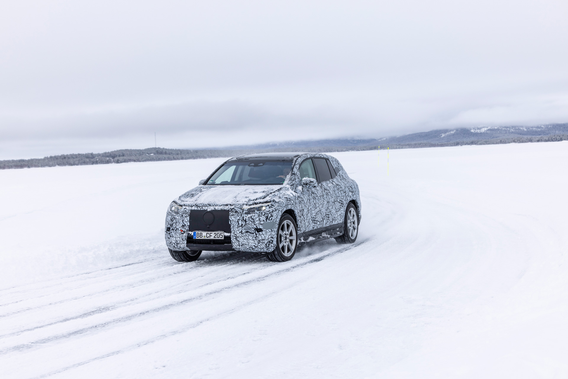 2023 Mercedes EQS SUV Uses Face-Detect Camera Tech To Let Passengers Watch TV, But Not Driver