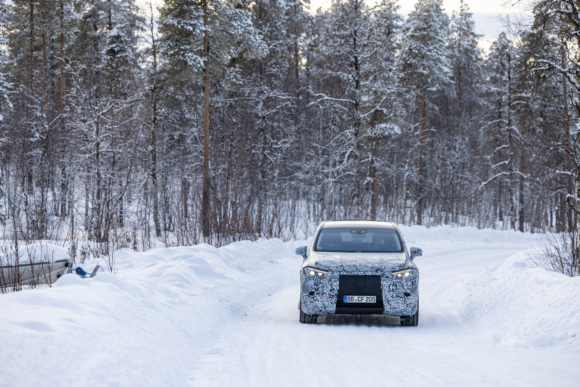2023 Mercedes EQS SUV Uses Face-Detect Camera Tech To Let Passengers Watch TV, But Not Driver