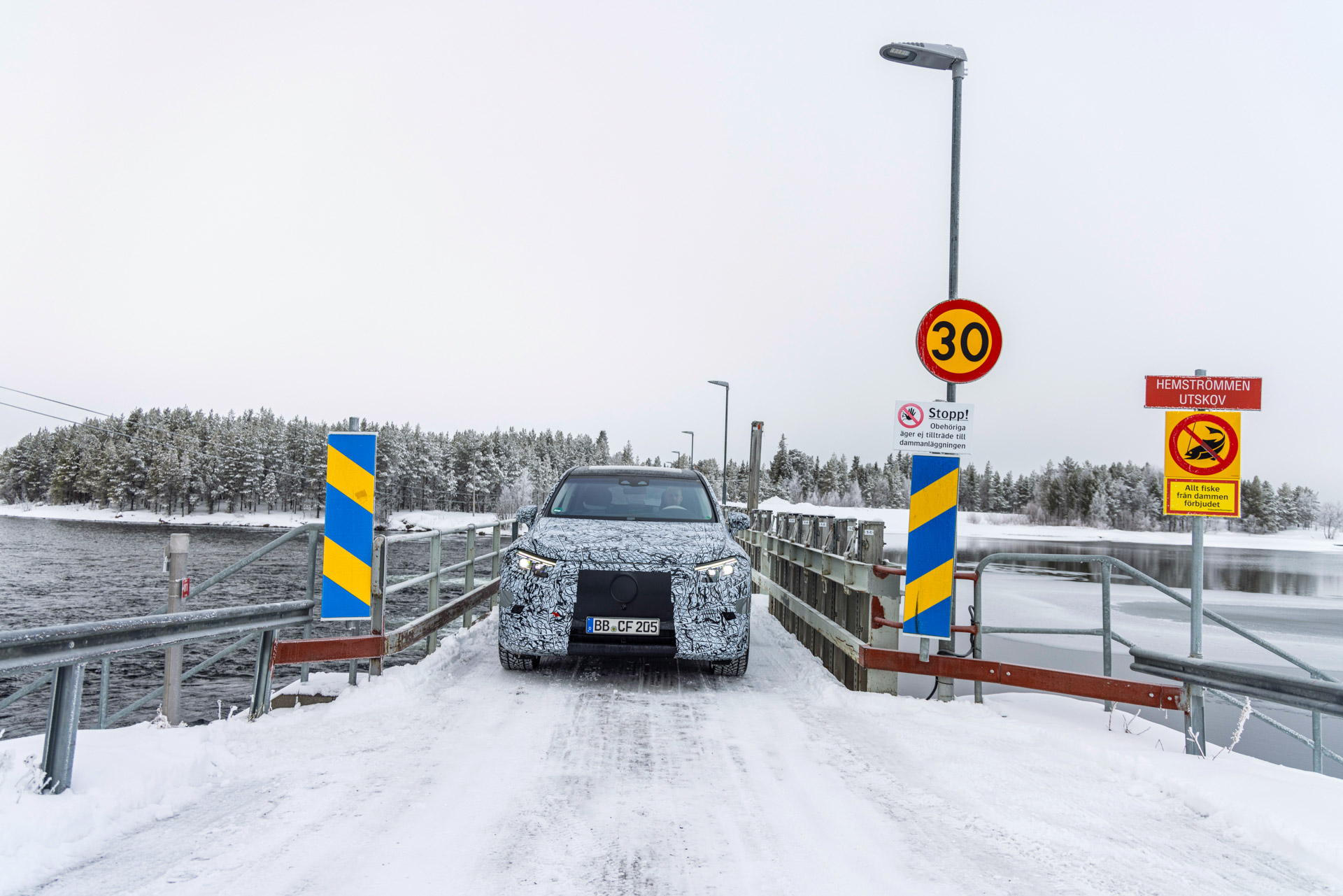 2023 Mercedes EQS SUV Uses Face-Detect Camera Tech To Let Passengers Watch TV, But Not Driver