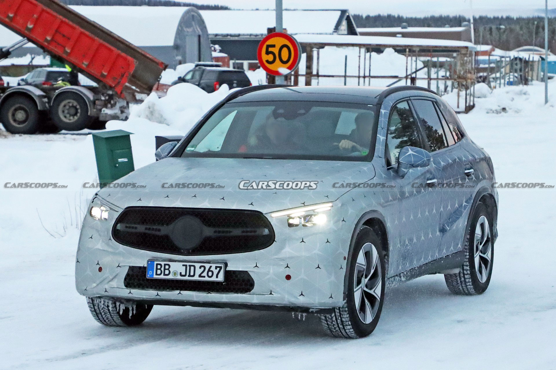 2023 Mercedes GLC Drops Camo And Adopts Starry Wrap Ahead Of Its Upcoming Debut