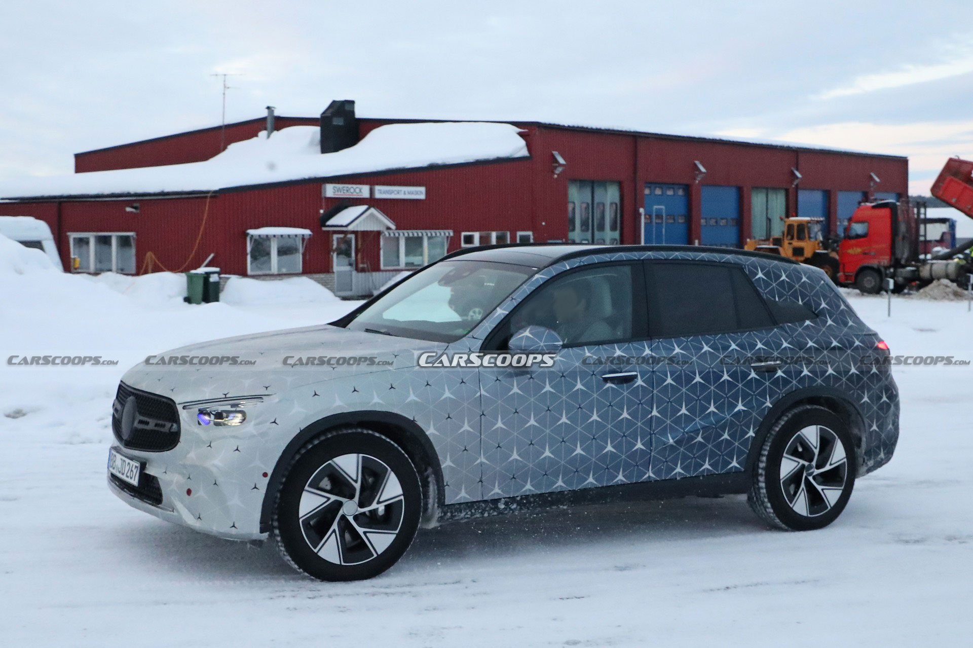 2023 Mercedes GLC Drops Camo And Adopts Starry Wrap Ahead Of Its Upcoming Debut